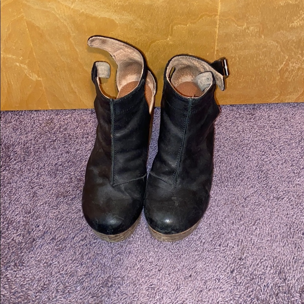 Free People Clog